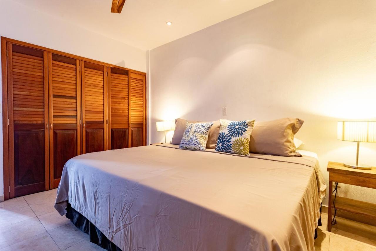 Olas Altas Suites Departamentos Puerto Vallarta Kültér fotó