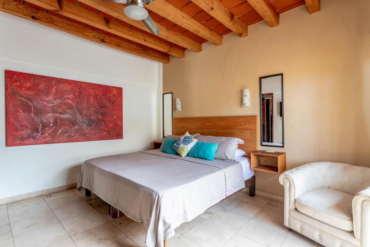 Olas Altas Suites Departamentos Puerto Vallarta Kültér fotó